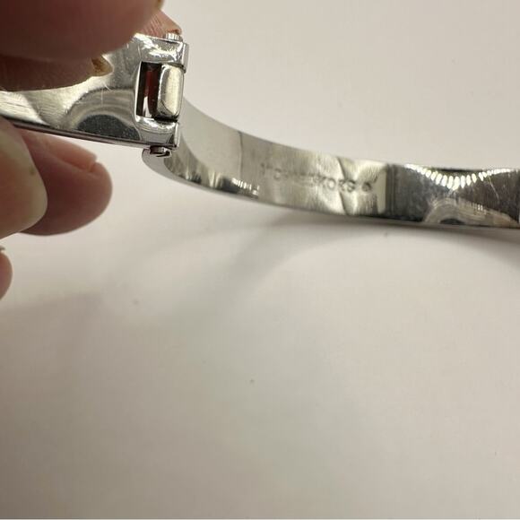 Michael Kors Astor Cityscape Bracelet Silver Tone Studs Cubic Zirconia Bangle - Picture 7 of 12